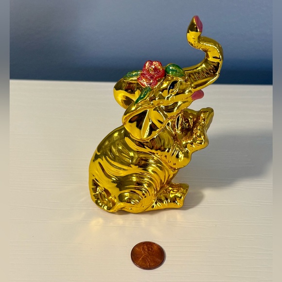 Ceramic Elephant w/Glitter Rose Leaves Figurine Statue Gold Painted Gift Decor - Picture 2 of 7